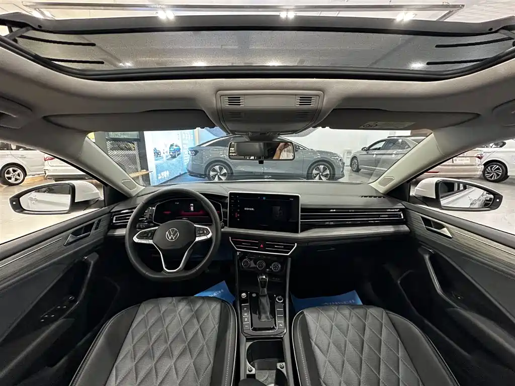 Volkswagen Sagitar — миниатюра 7