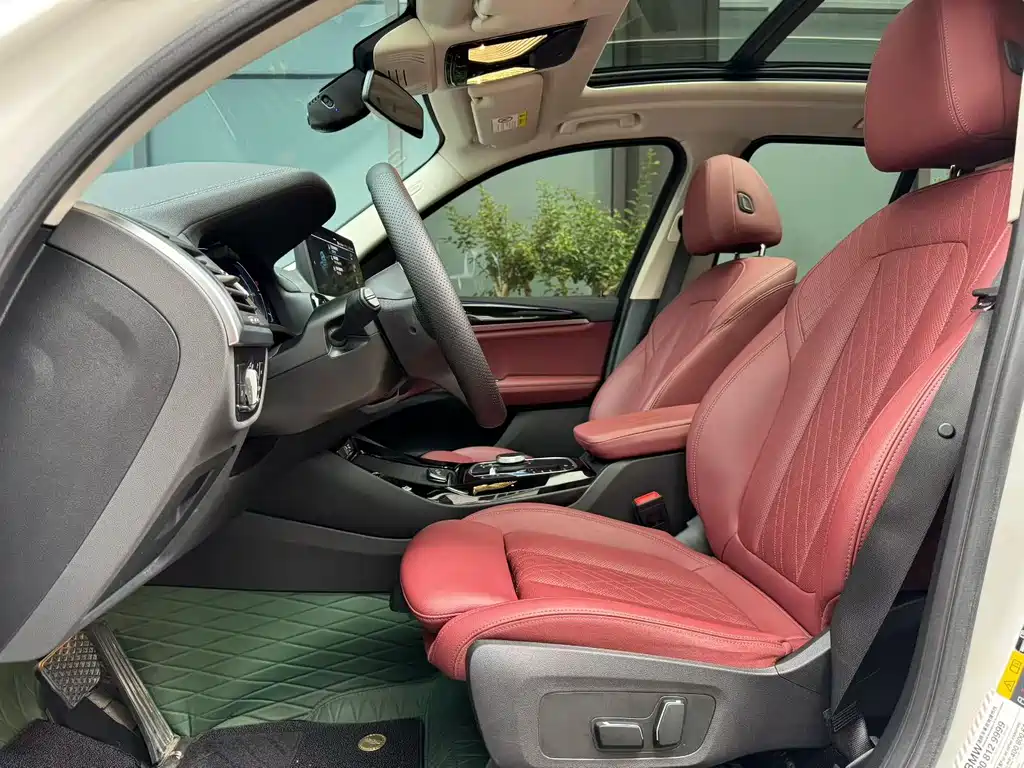 BMW iX3 2023 Lead