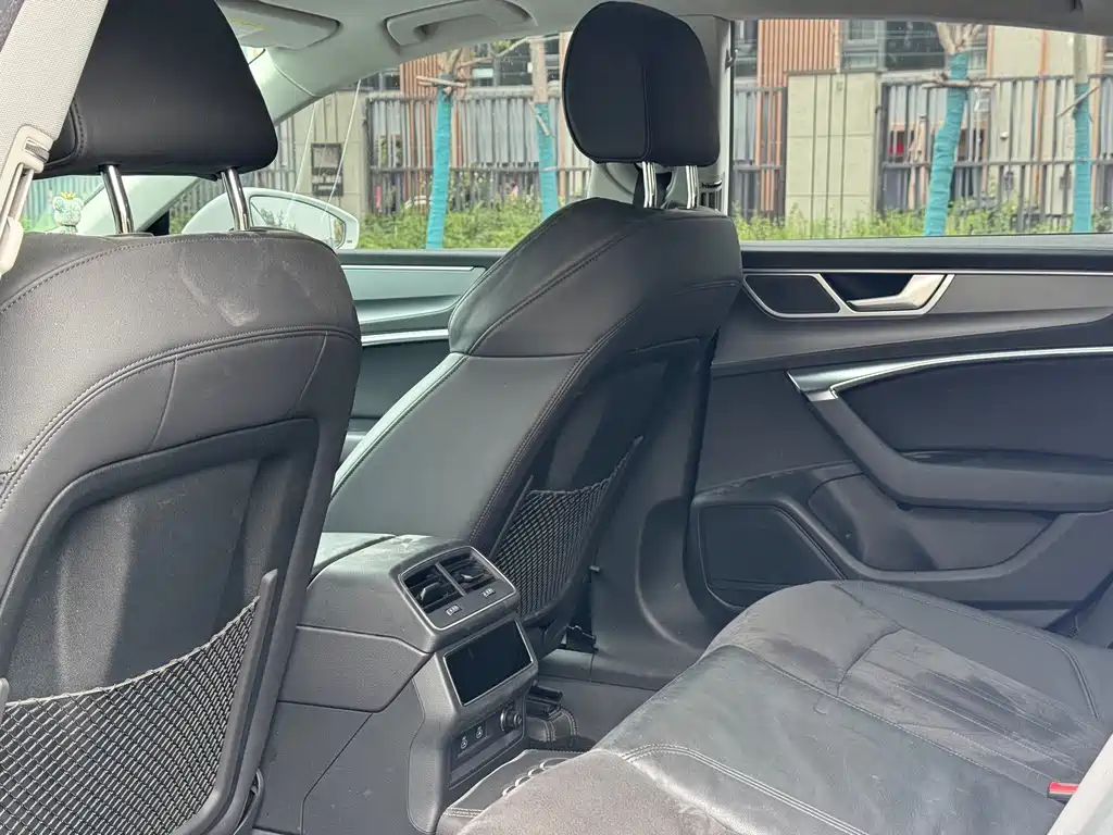 Audi A7 2022 40 TFSI Luxury
