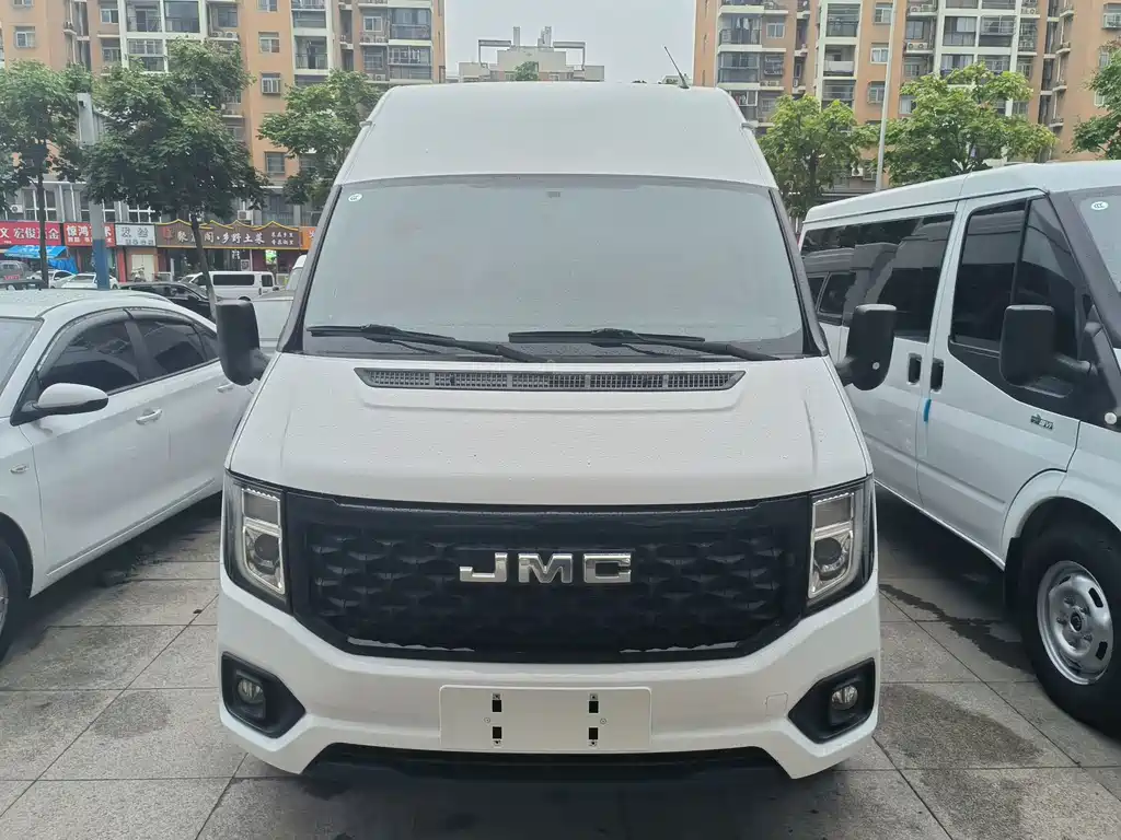 JMC JMC Fushun — миниатюра 2