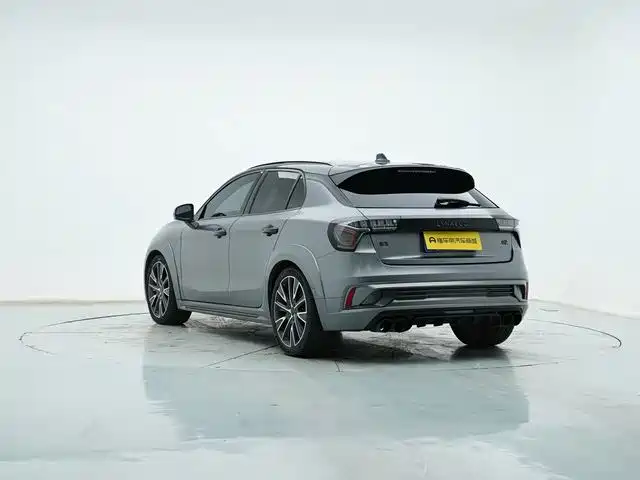 Lynk & Co 02 Hatchback — миниатюра 23