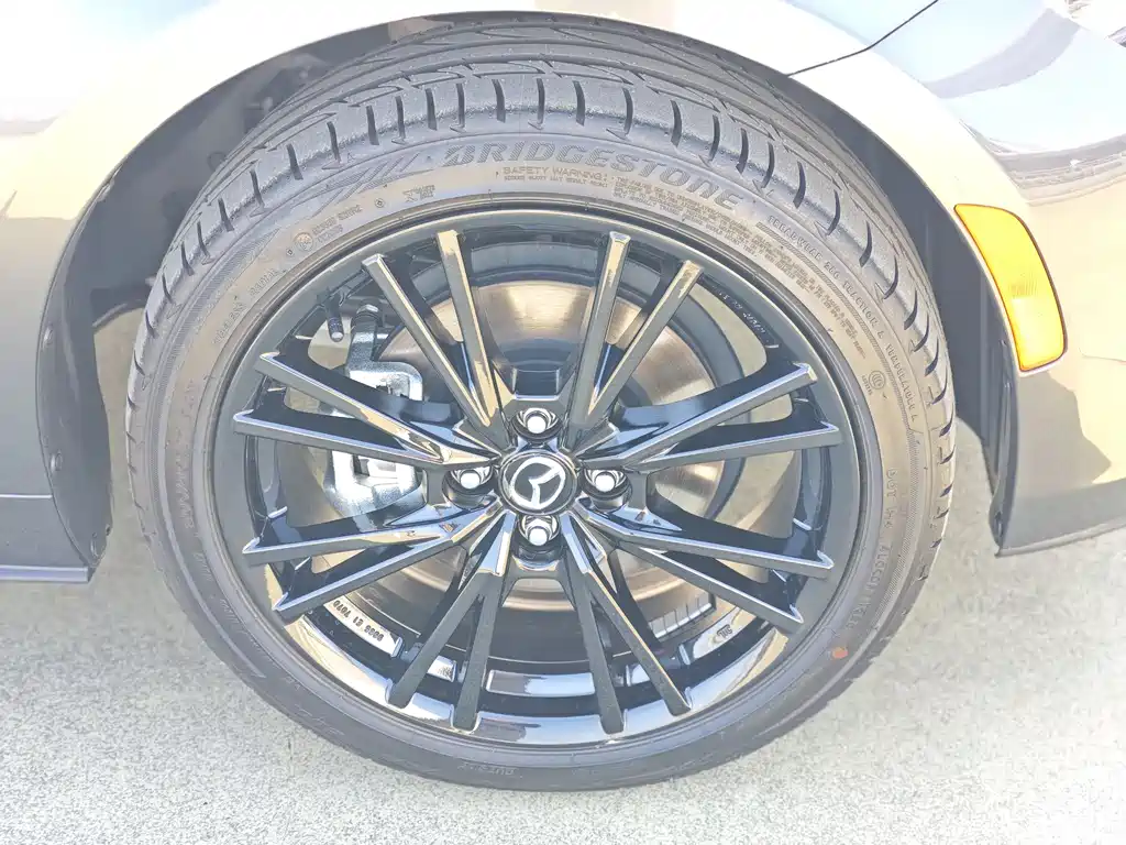 Mazda MX-5 2025 2.0L MT