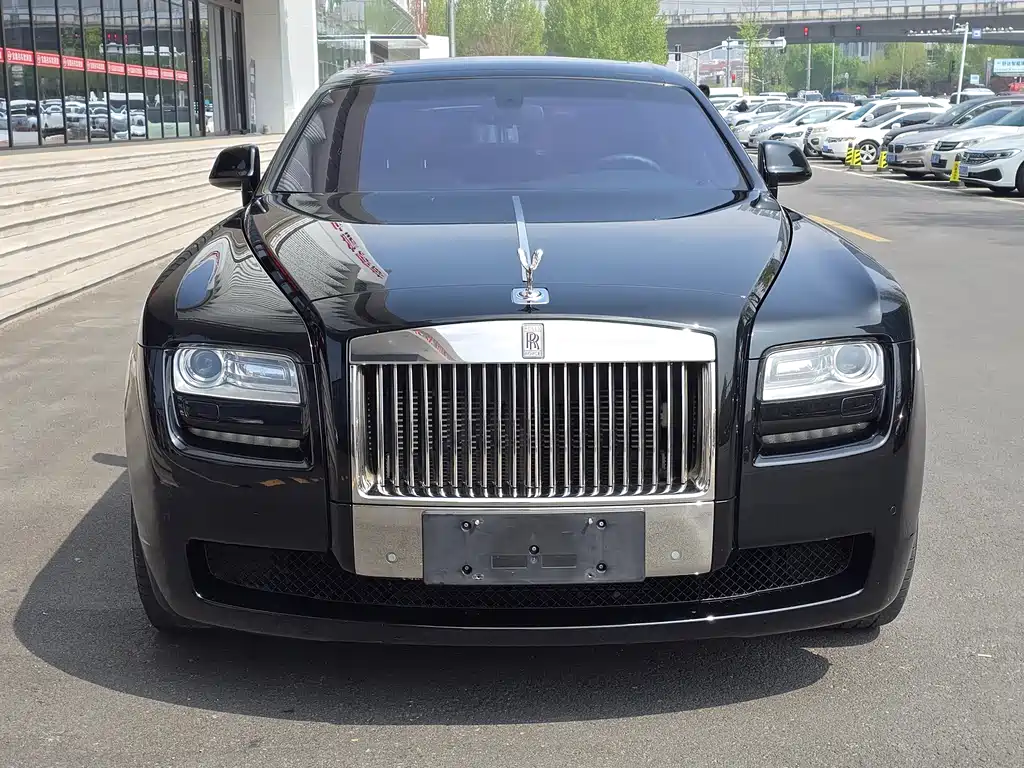 Rolls-Royce Ghost — миниатюра 3