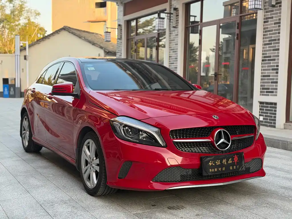 MERCEDES-BENZ A CLASS