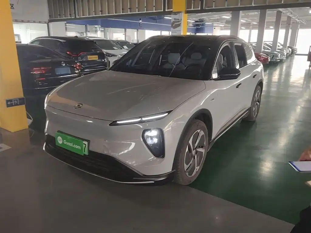 Nio ES6 2025