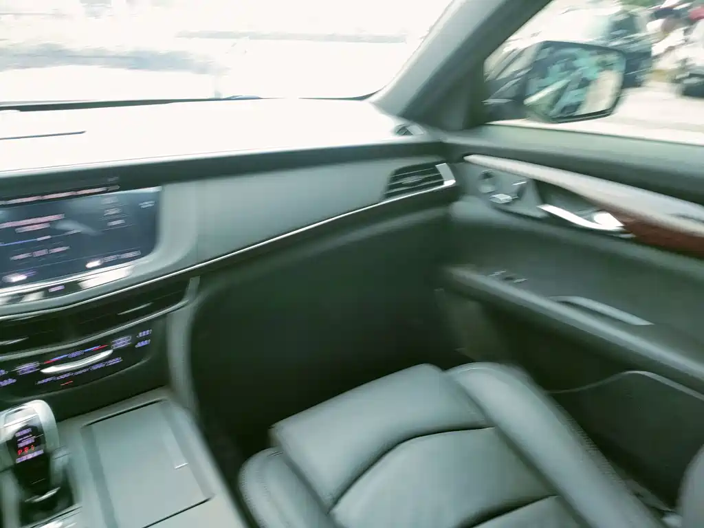 Cadillac CT6 — миниатюра 30