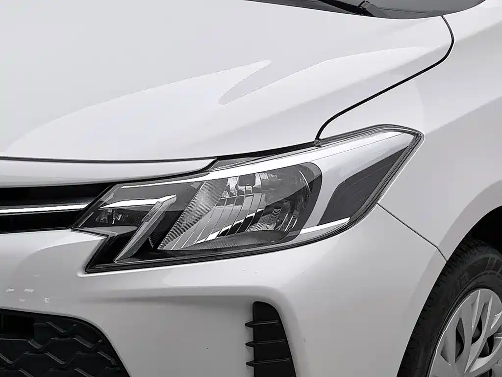 Toyota Vios FS — миниатюра 7