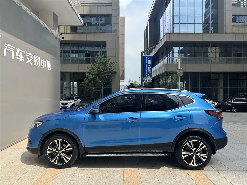 Nissan Qashqai 2019 2.0L CVT Luxury