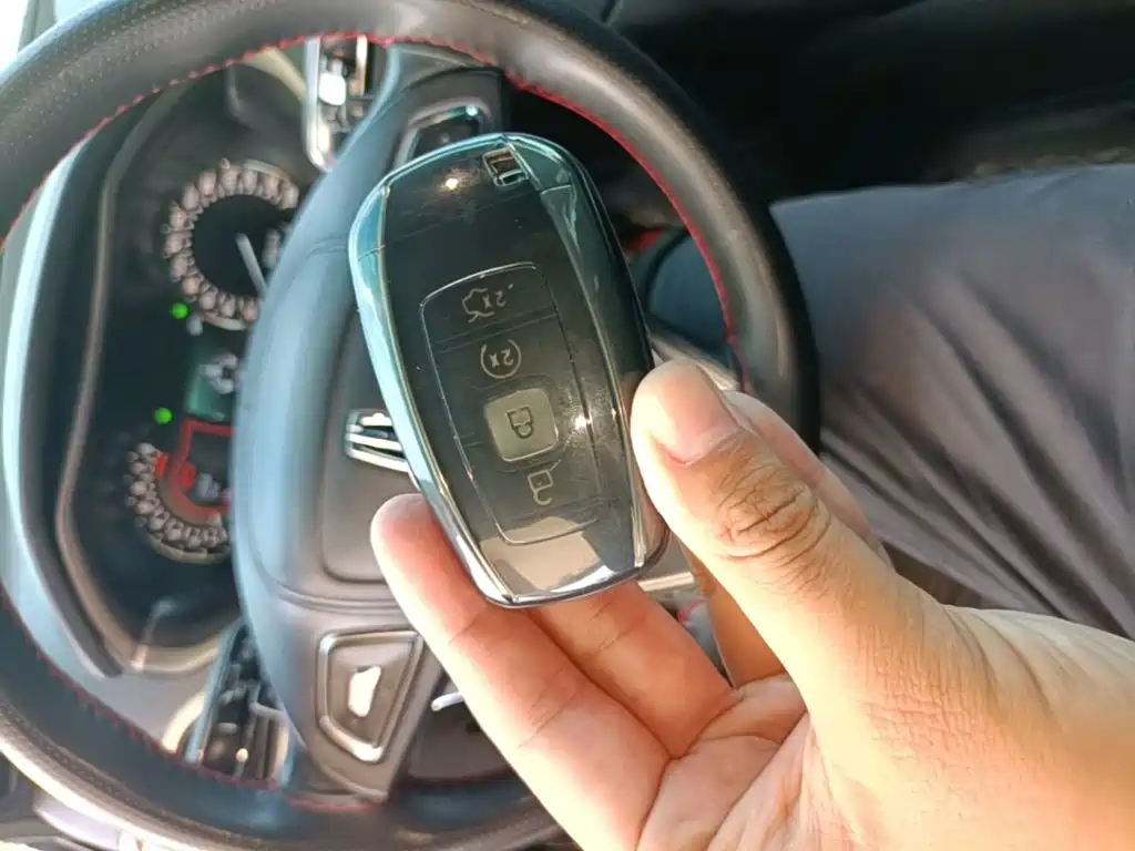 Lincoln MKZ — миниатюра 9