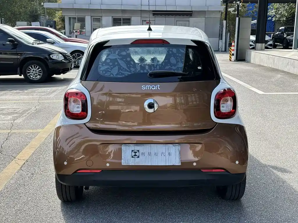 smart Smart Forfour — миниатюра 5