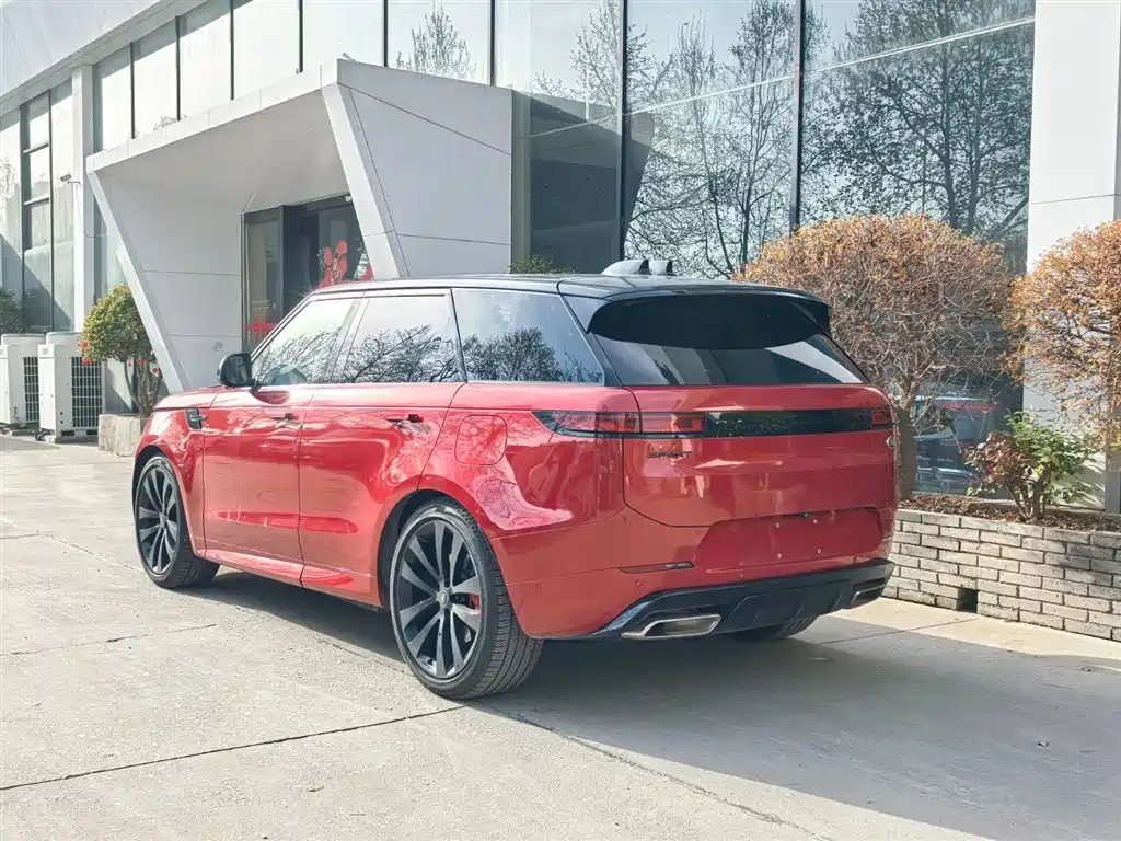 Land Rover Range Rover Sport PHEV P510e PHEV Edition First Edition Edition, фото 3