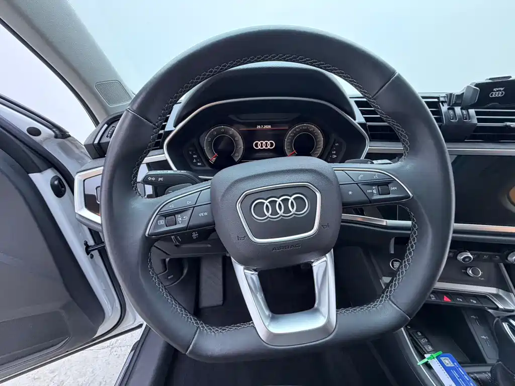 Audi Q3 — миниатюра 7