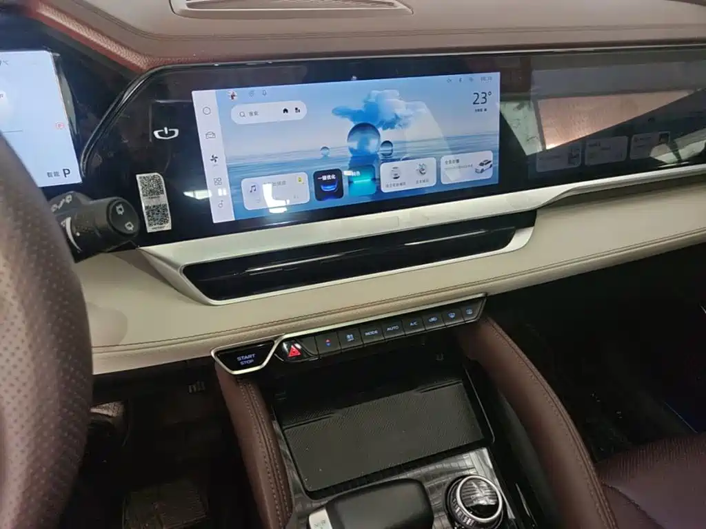 Geely Xingyue L — миниатюра 13