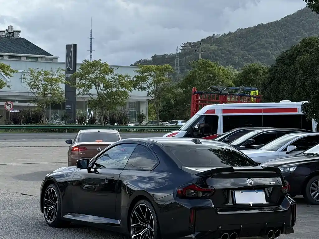 BMW M2 2024 M2