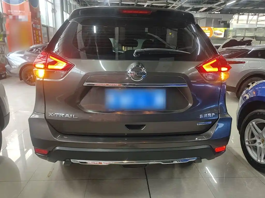 Nissan X-Trail — миниатюра 6