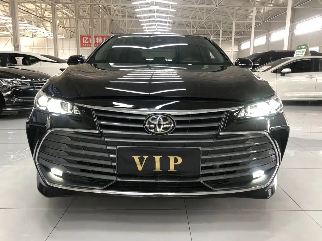Toyota Avalon 2019 2.0L VI