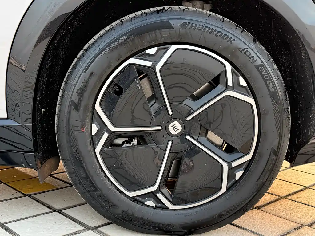 XIAOMI CAR XIAOMI YU7