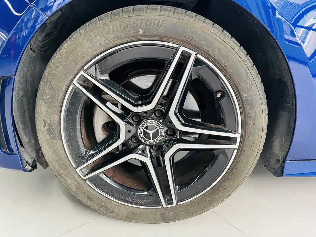 MERCEDES BENZ A CLASS