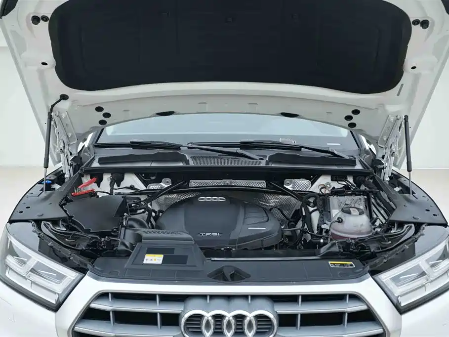 Audi Q5L 2020 40 TFSI Fashion