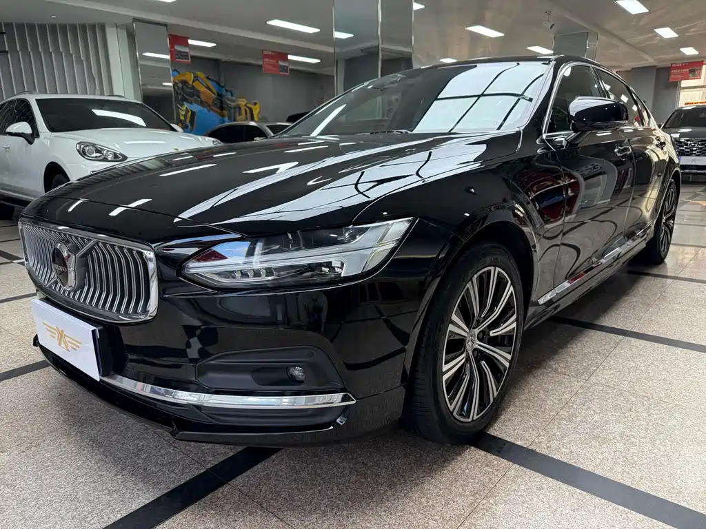 Volvo S90 2021
