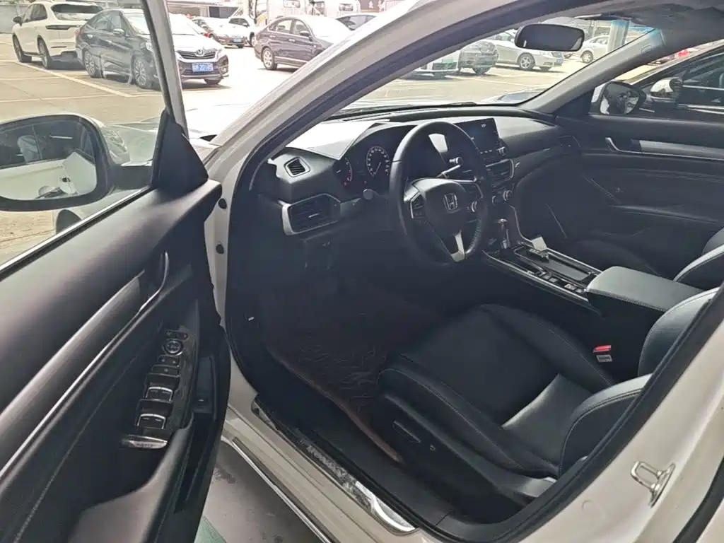Honda Inspire — миниатюра 16