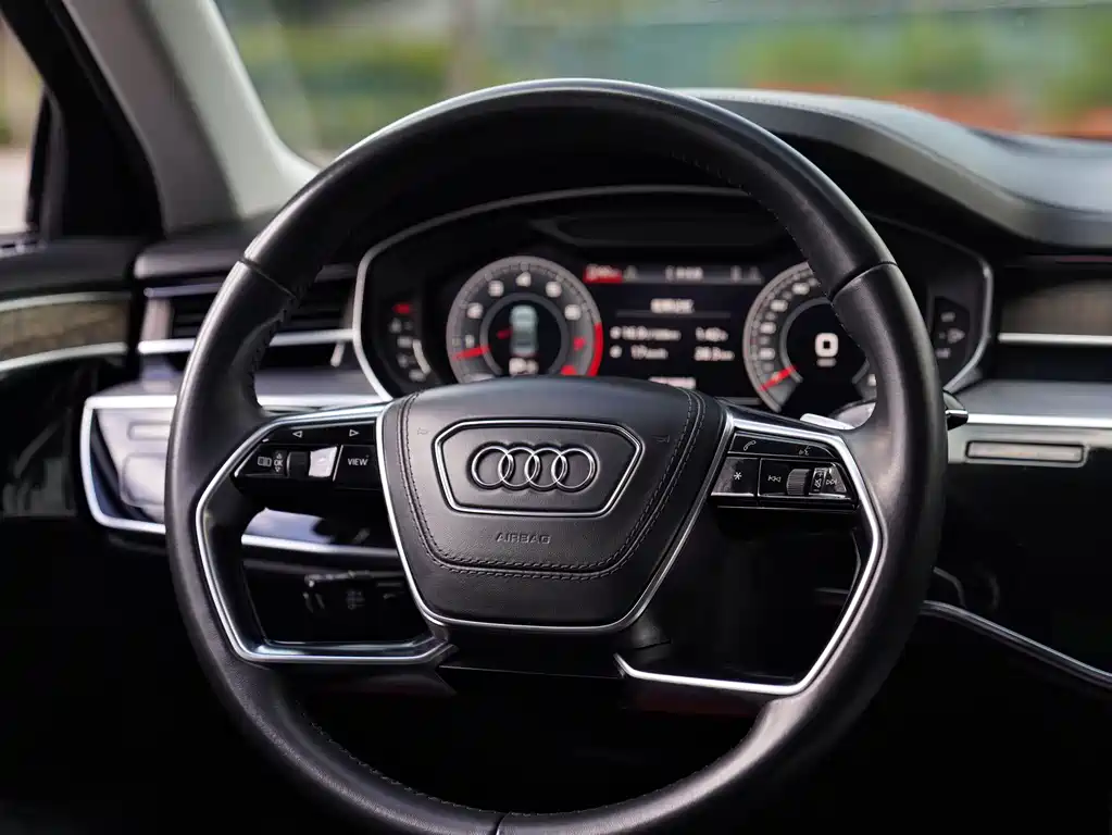 Audi A8 — миниатюра 14