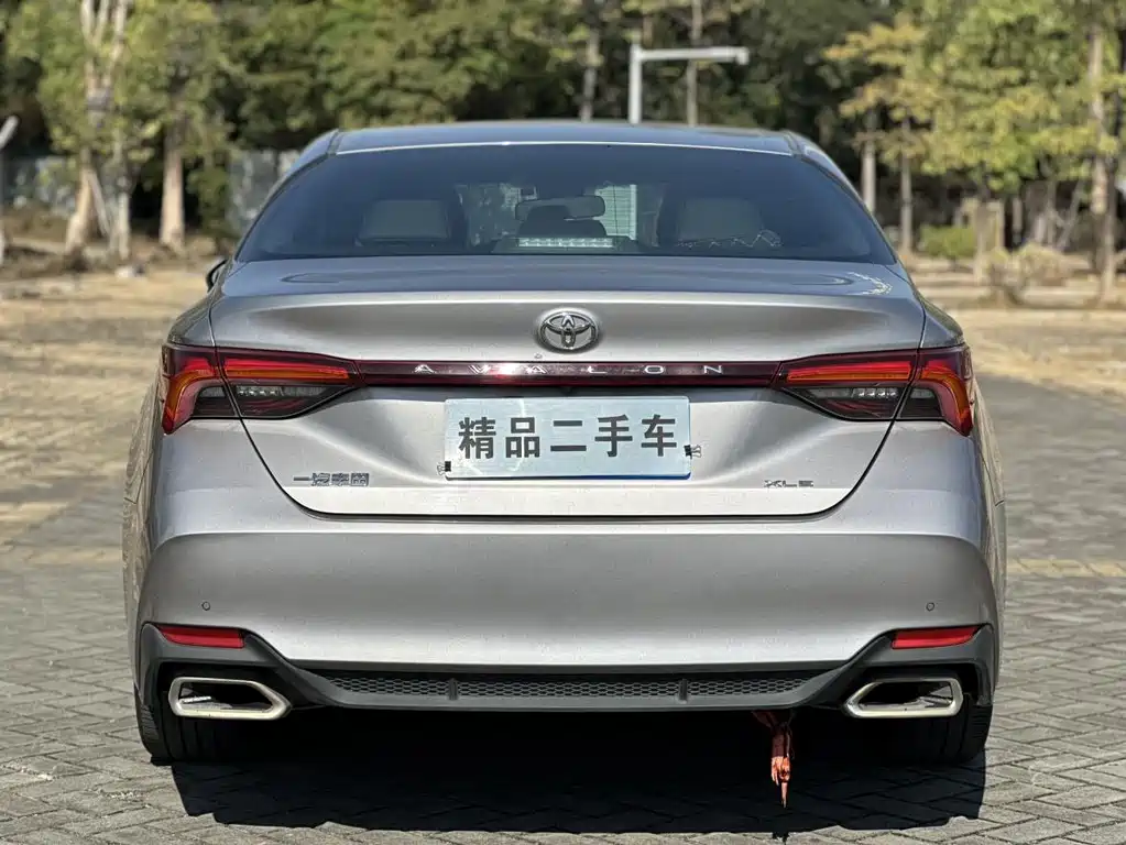 TOYOTA ASIAN DRAGON