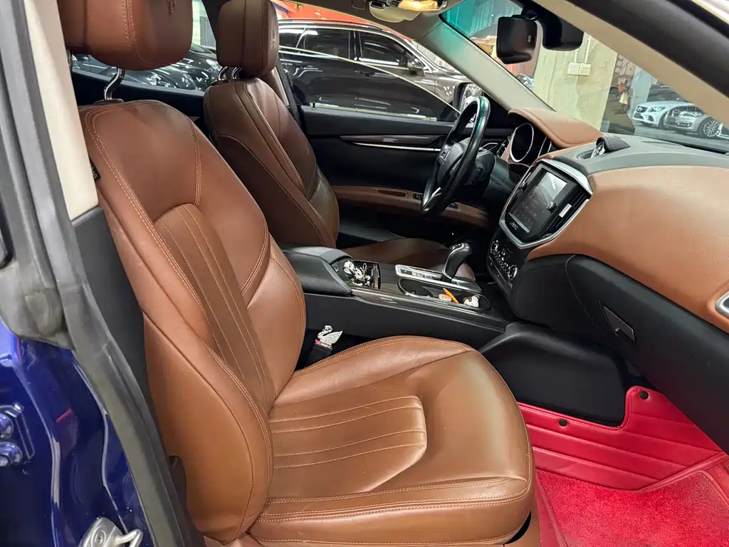 Maserati Ghibli 3.0T Standard Edition, фото 12