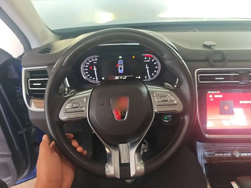 Roewe RX8 — миниатюра 11