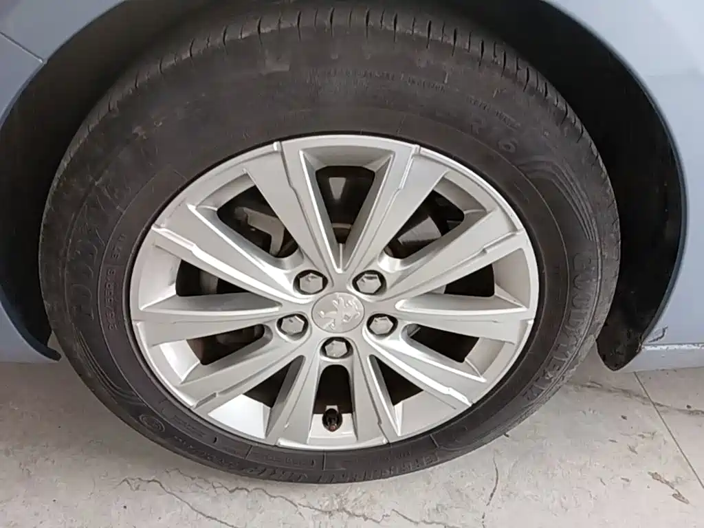 Peugeot 308S — миниатюра 23