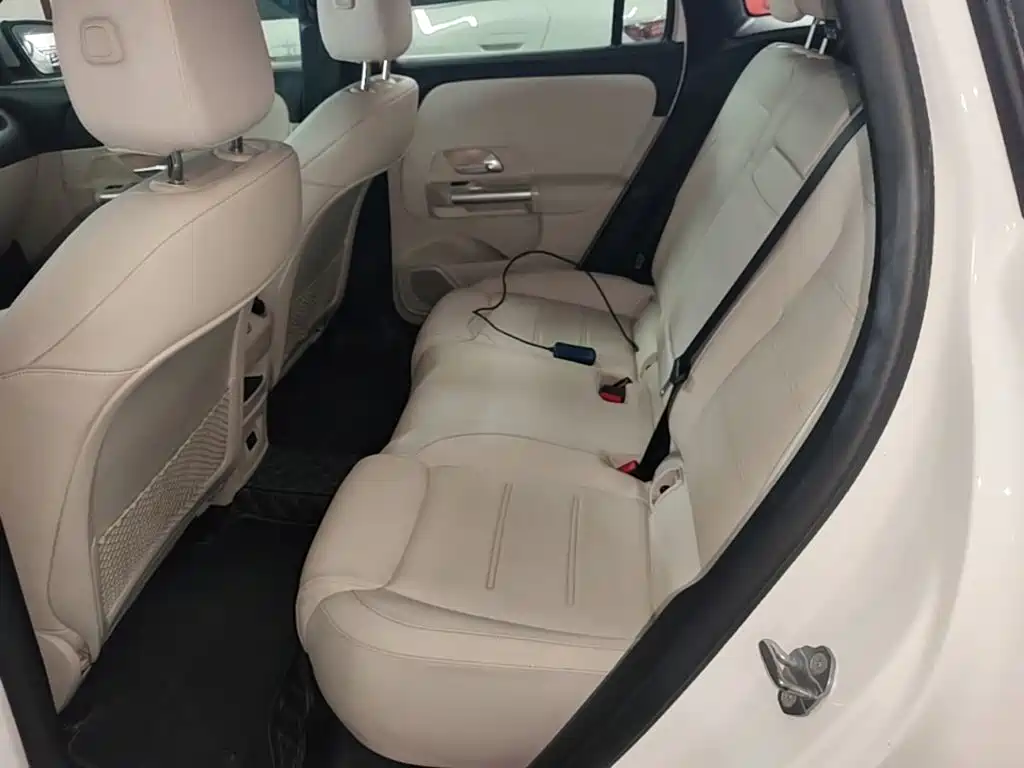 Mercedes-Benz EQA — миниатюра 17