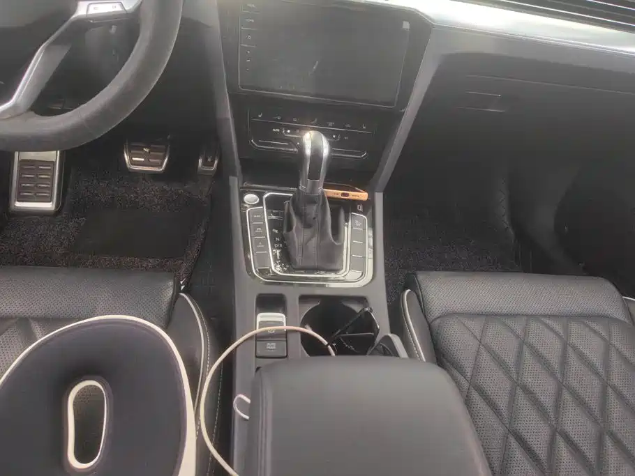 Volkswagen 迈腾 PHEV — миниатюра 16