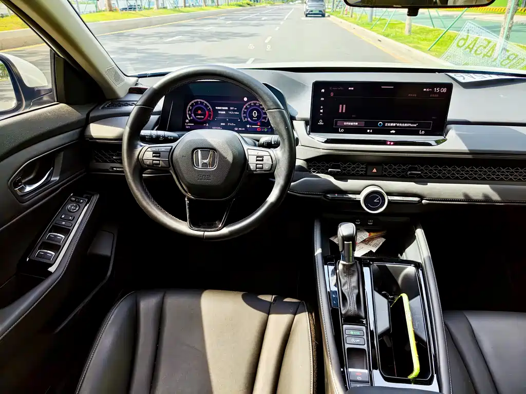 Honda Accord 2023 260TURBO Smart