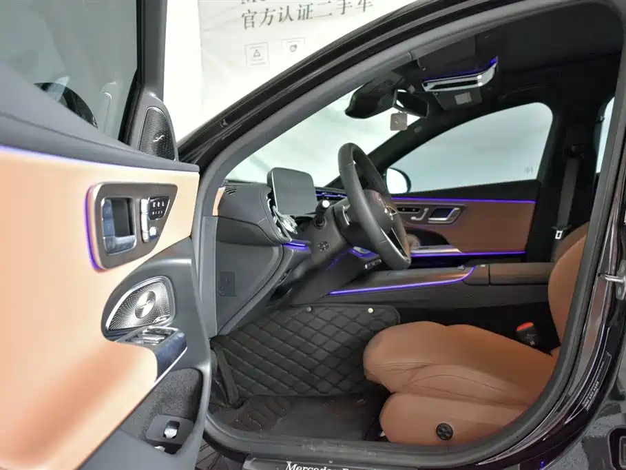 Mercedes-Benz E-Class E 2025 E 300 L Luxury