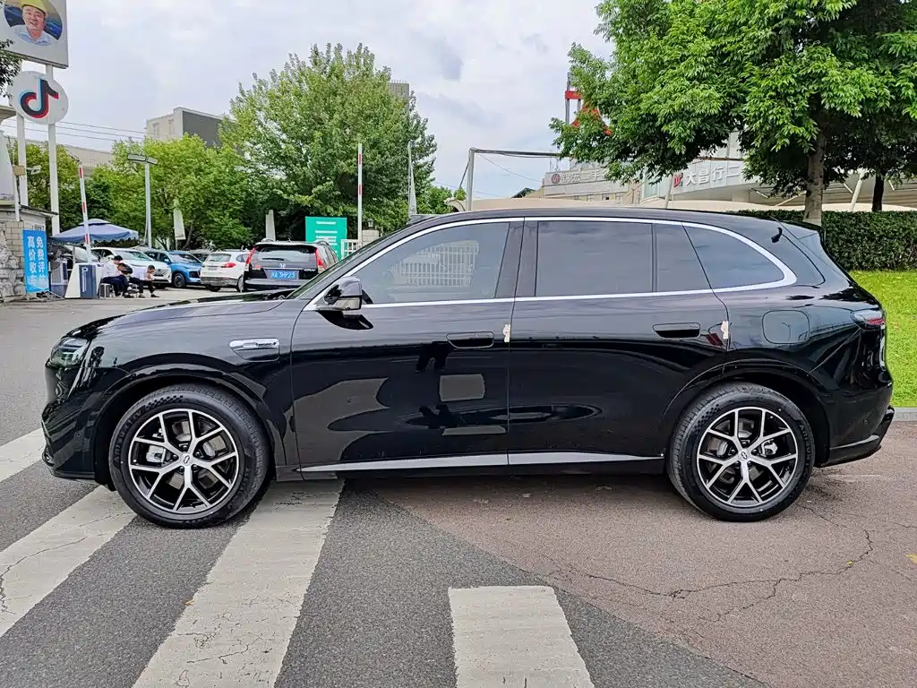AITO AITO M6 — миниатюра 3
