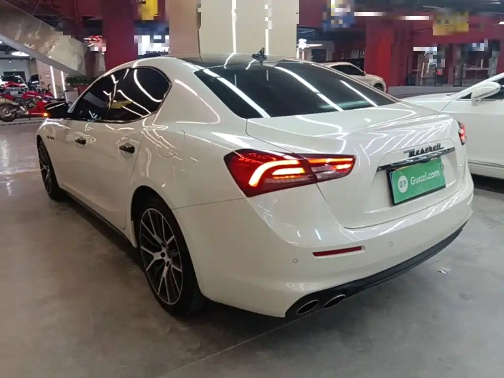 Maserati Ghibli — миниатюра 5