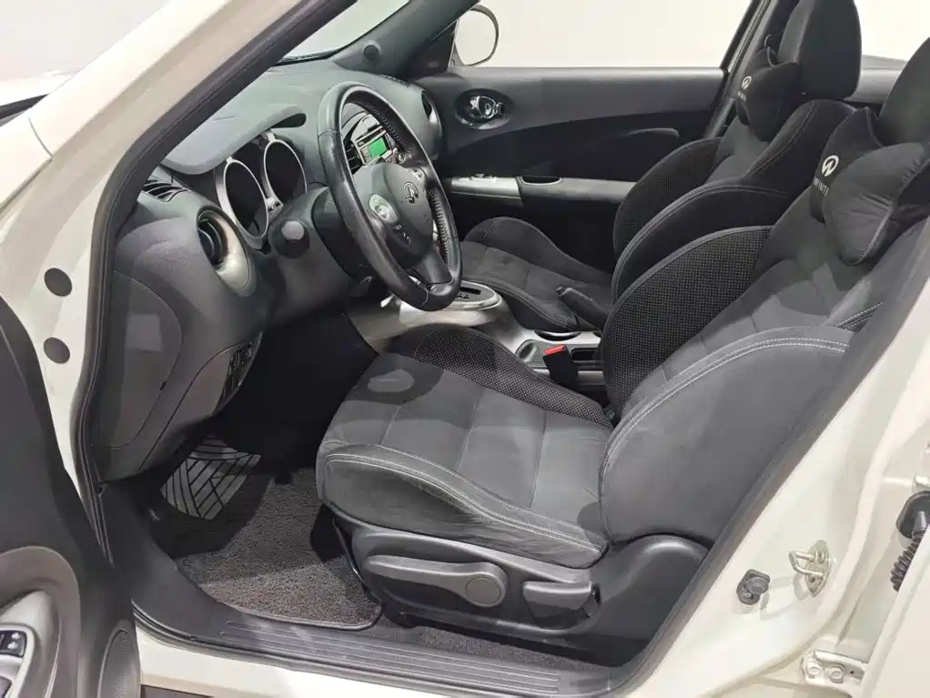 Infiniti ESQ — миниатюра 10
