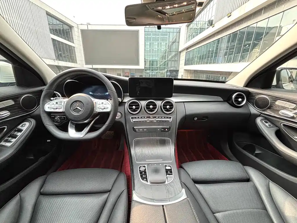 MERCEDES BENZ C CLASS