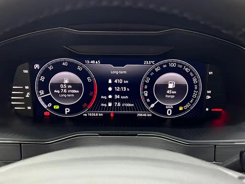 Skoda Superb TSI280 DSG Premium Edition, фото 15