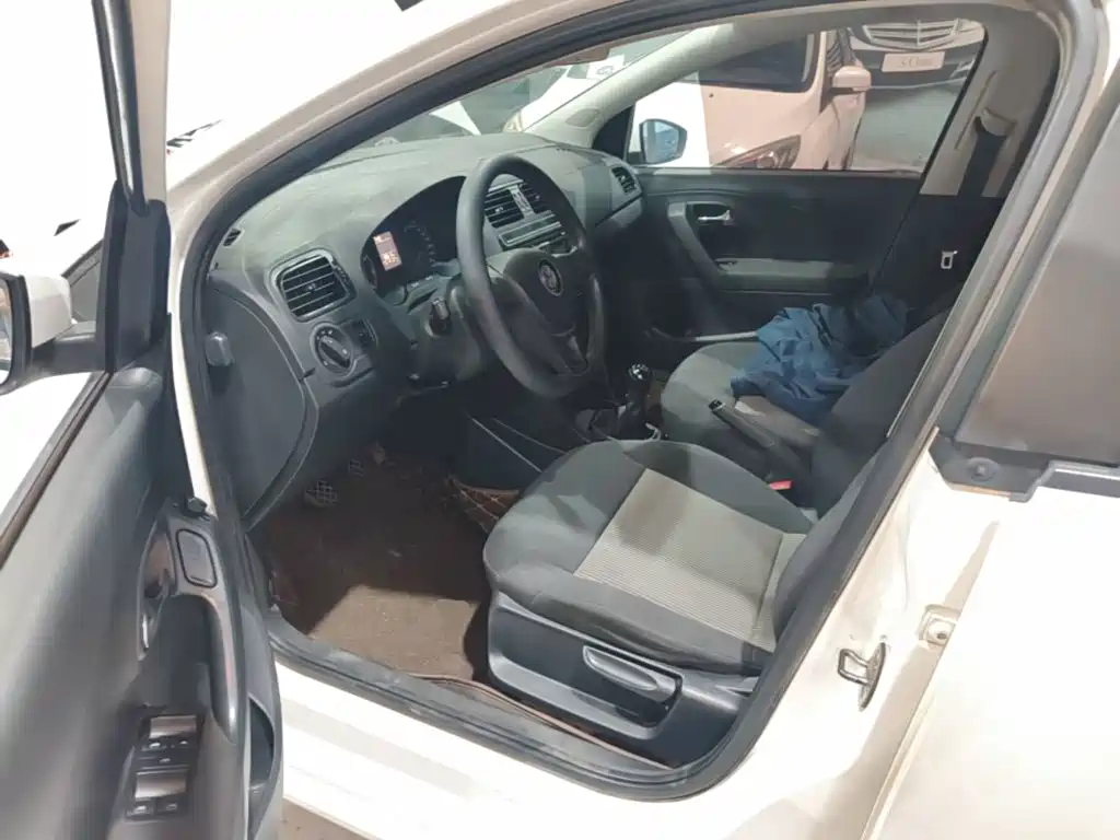Volkswagen Polo — миниатюра 16