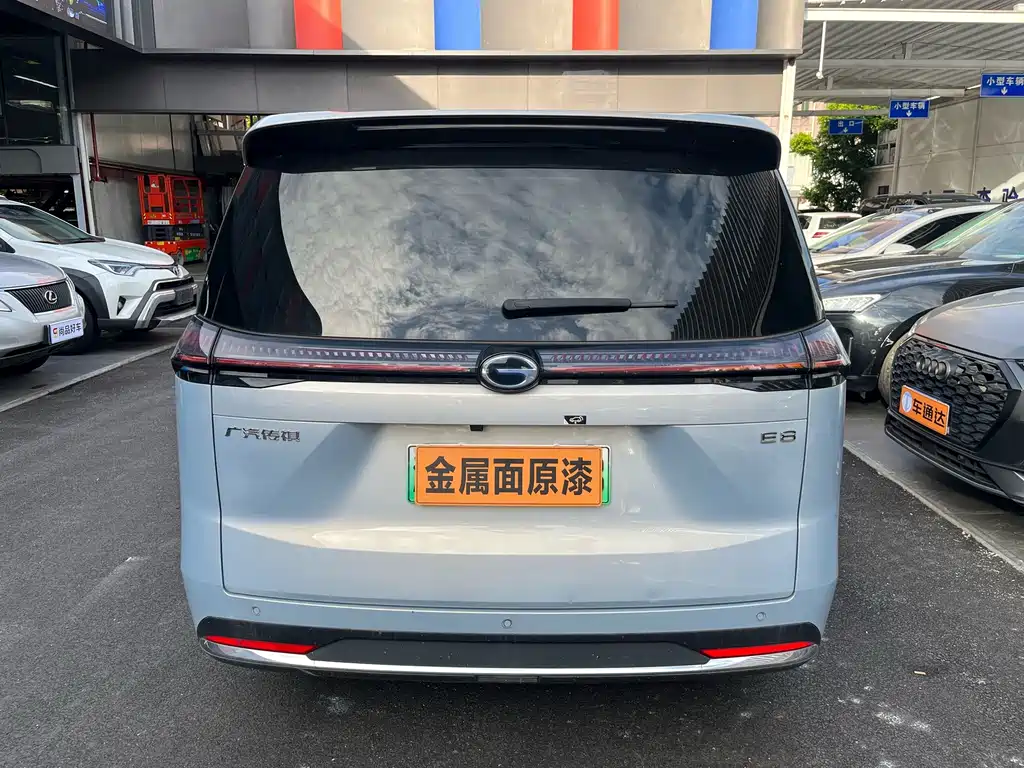 GAC Motor 传祺E8 PHEV — миниатюра 5
