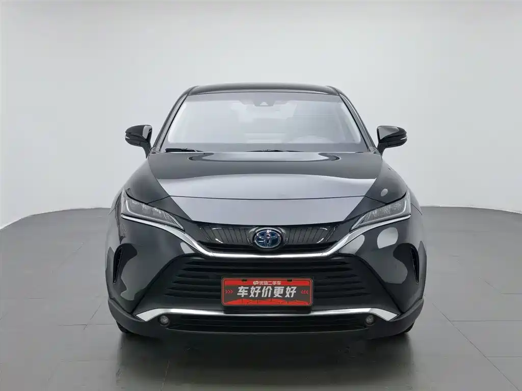 Toyota Harrier 2022 2.5L CVT Luxury