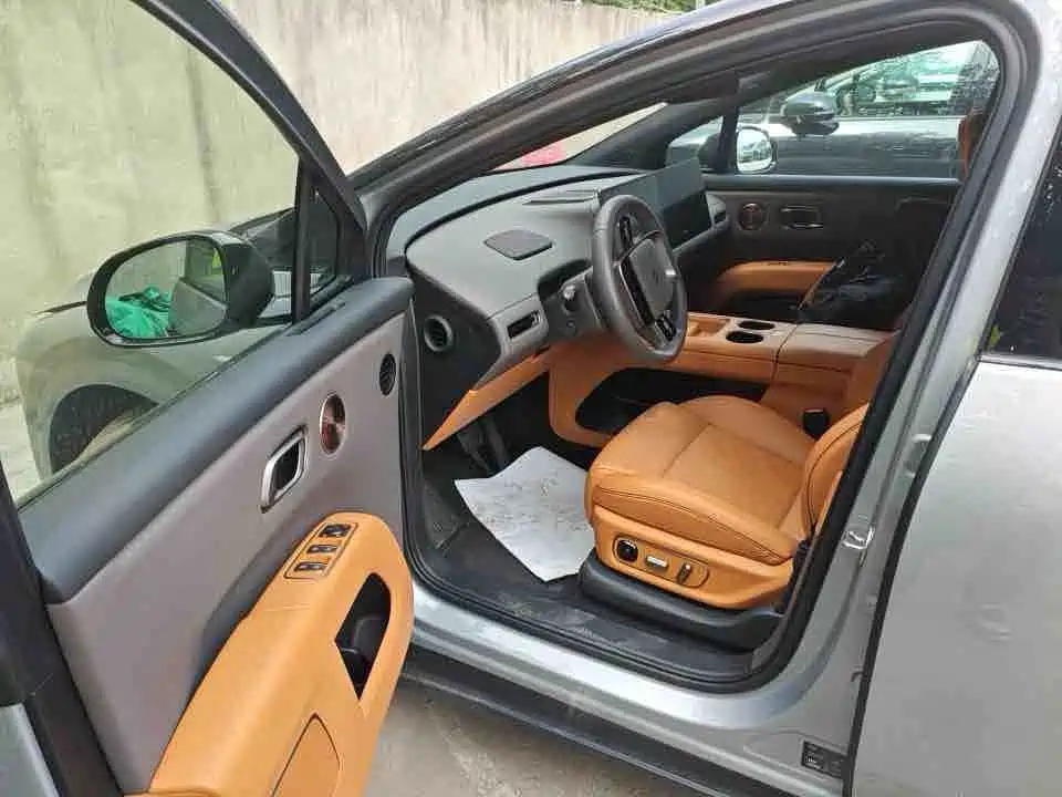 Li Auto Li i8 — миниатюра 6