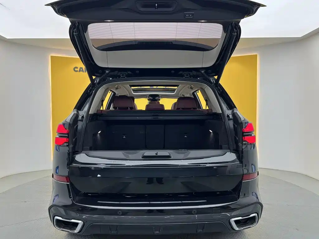 BMW X5 — миниатюра 13