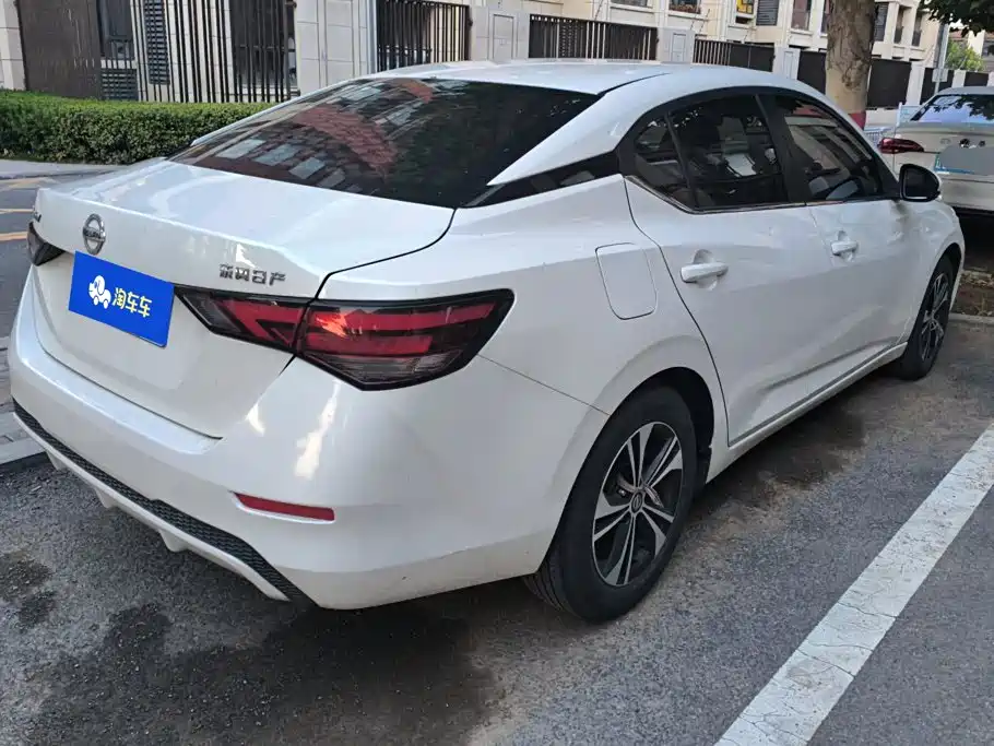 Nissan Sylphy — миниатюра 3