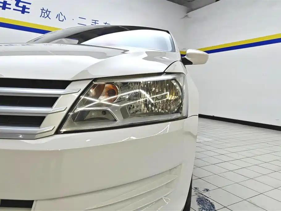 Volkswagen Santana 2015 1.4L MT