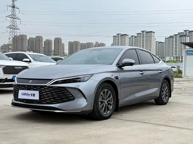 2025 BYD Qin