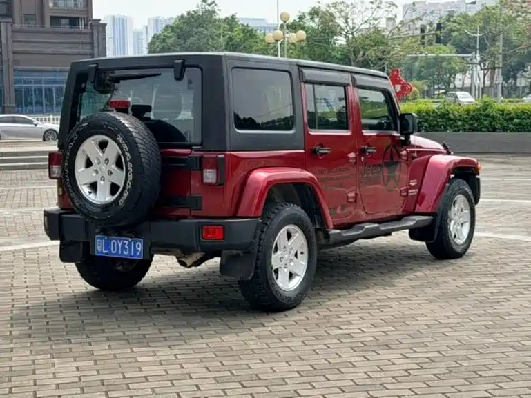 Jeep Wrangler — миниатюра 5
