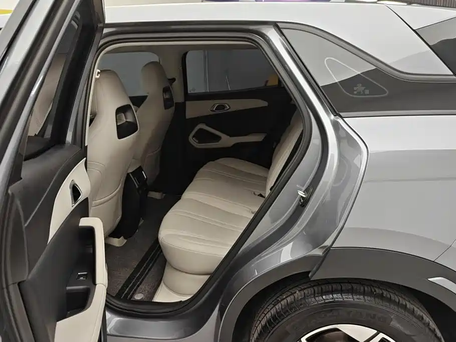 BYD Yuan UP — миниатюра 11