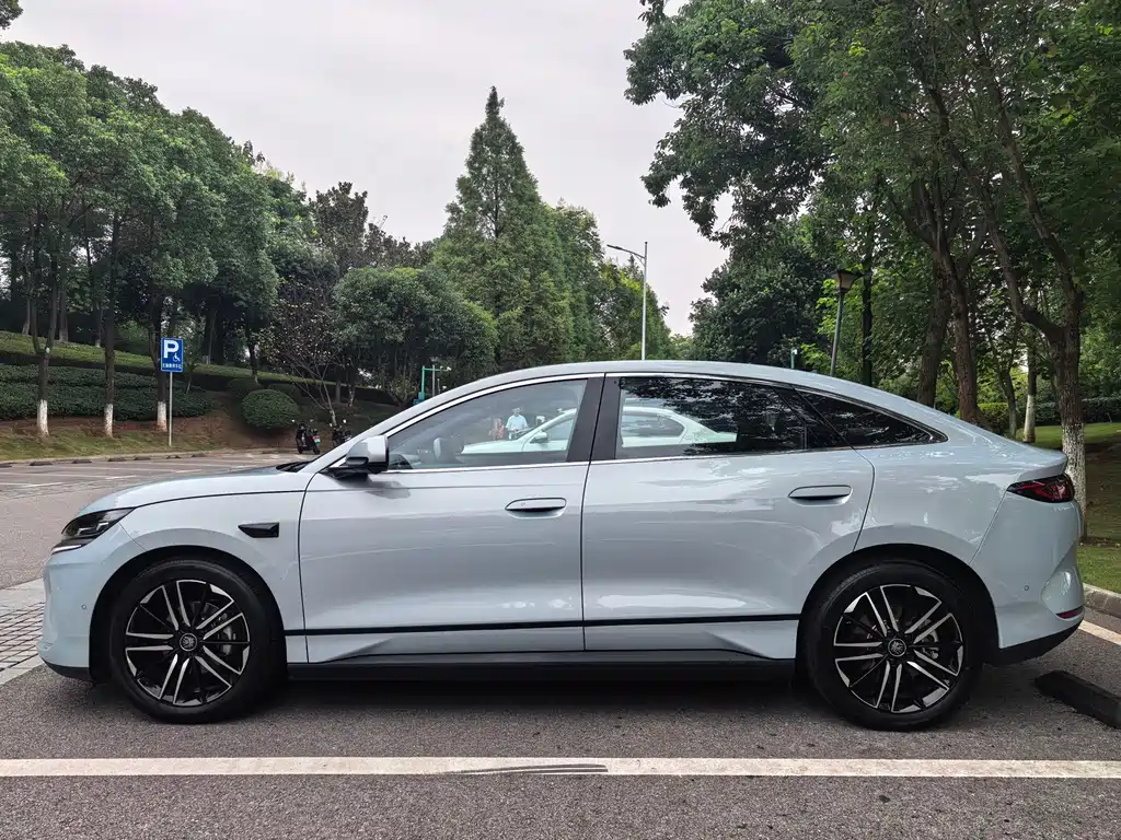 BYD Qin L — миниатюра 15